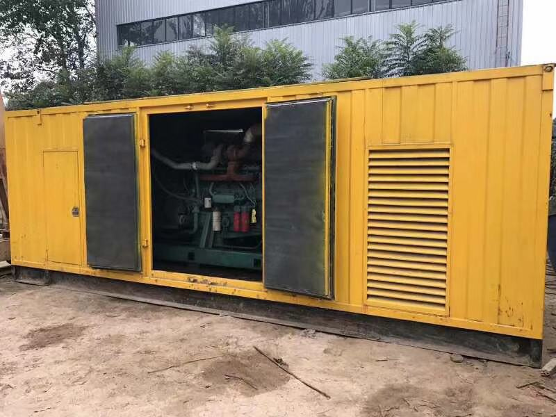 常德柴油发电机组滤清器内充满机油但压力不足如何进行故障排查？